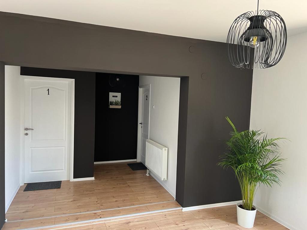 4 Stars Apartments Near Airport فيليكا غوغيتْسا المظهر الخارجي الصورة
