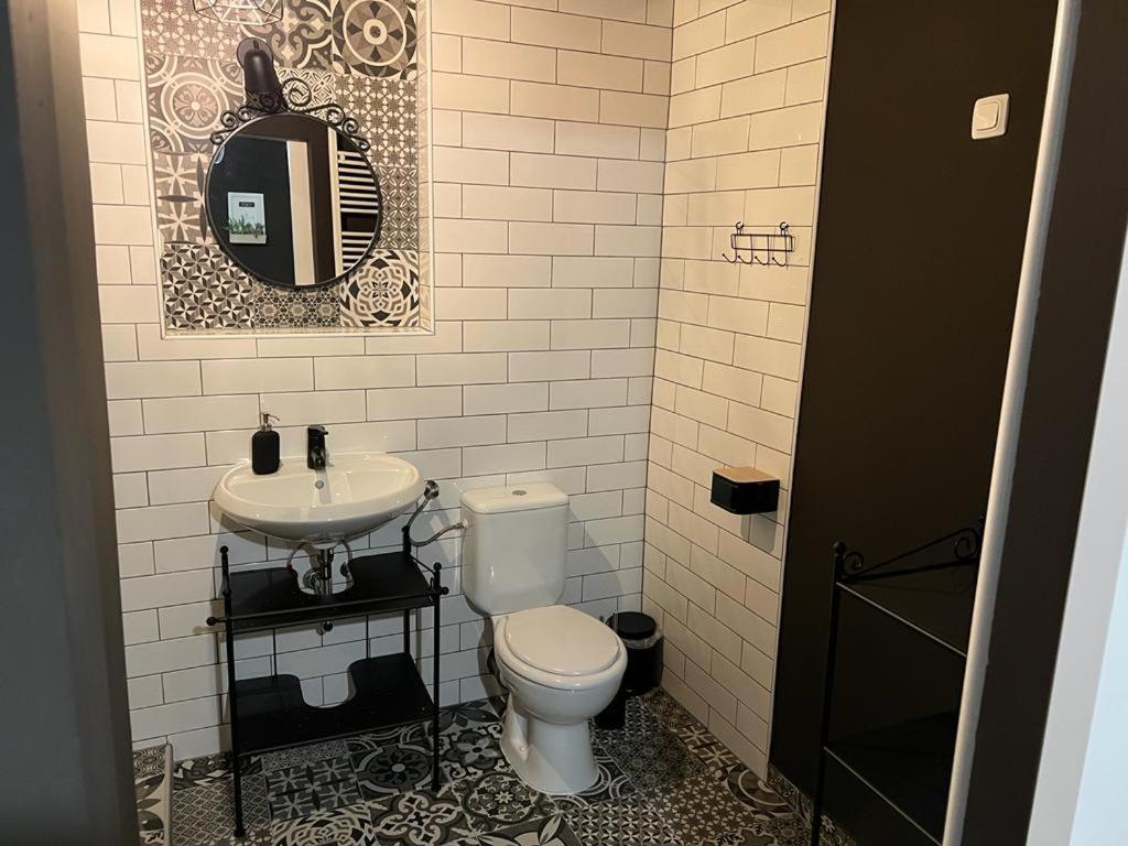 4 Stars Apartments Near Airport فيليكا غوغيتْسا المظهر الخارجي الصورة