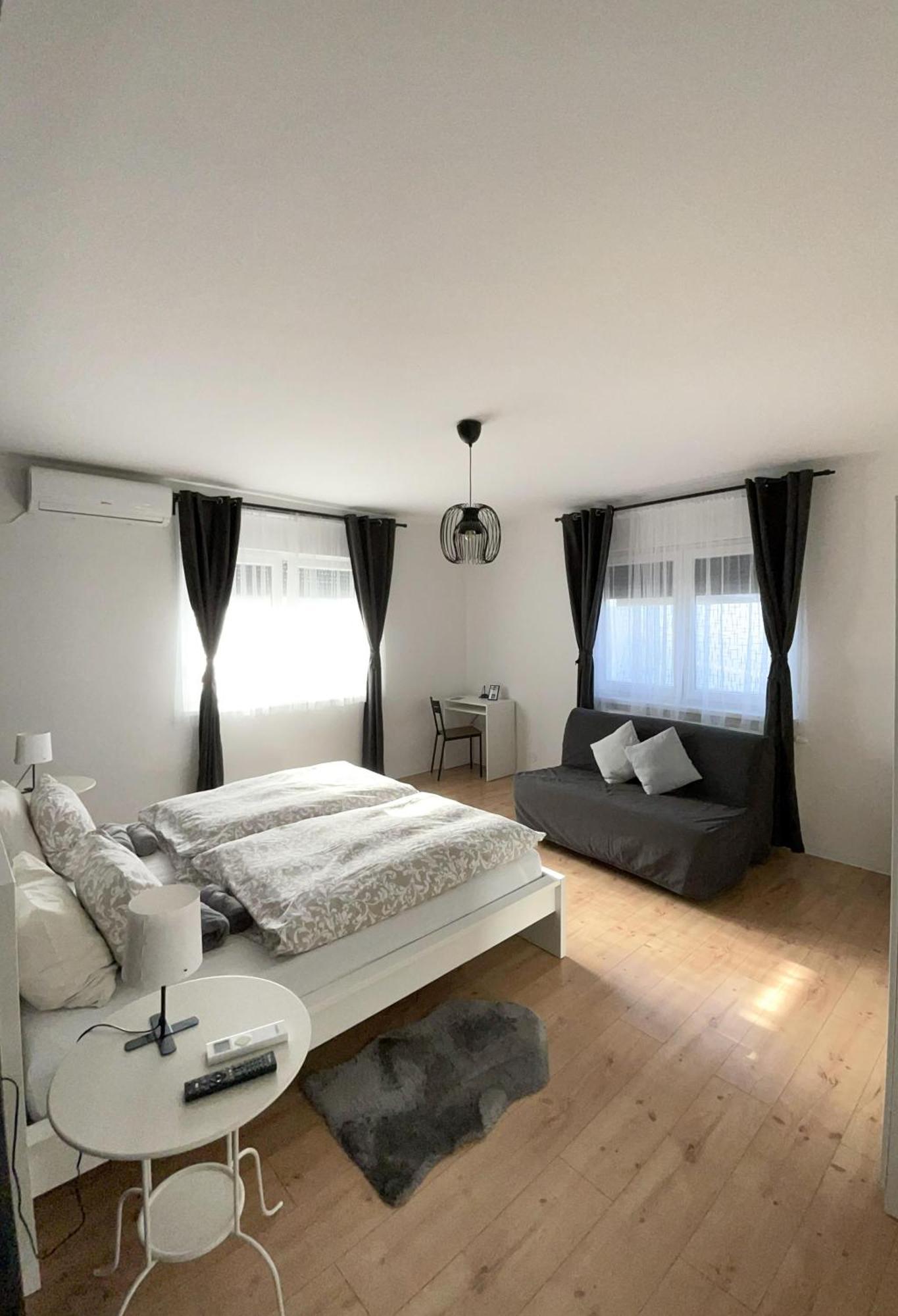 4 Stars Apartments Near Airport فيليكا غوغيتْسا المظهر الخارجي الصورة